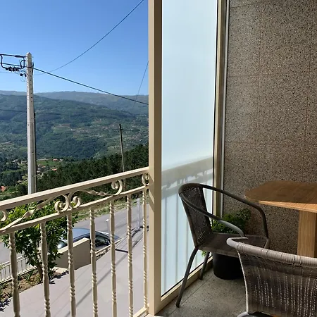 Ceu & Vale Hébergement de vacances *